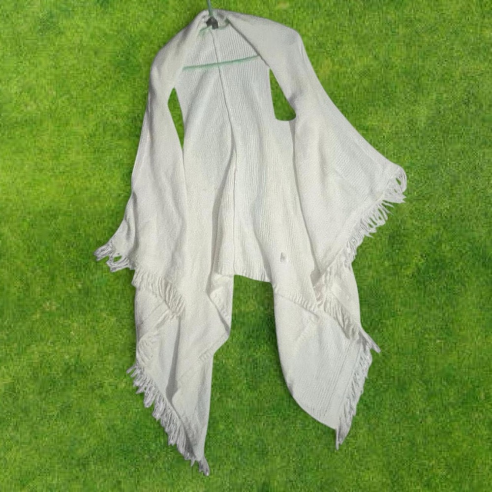 Elegant Cream Women's Sweater